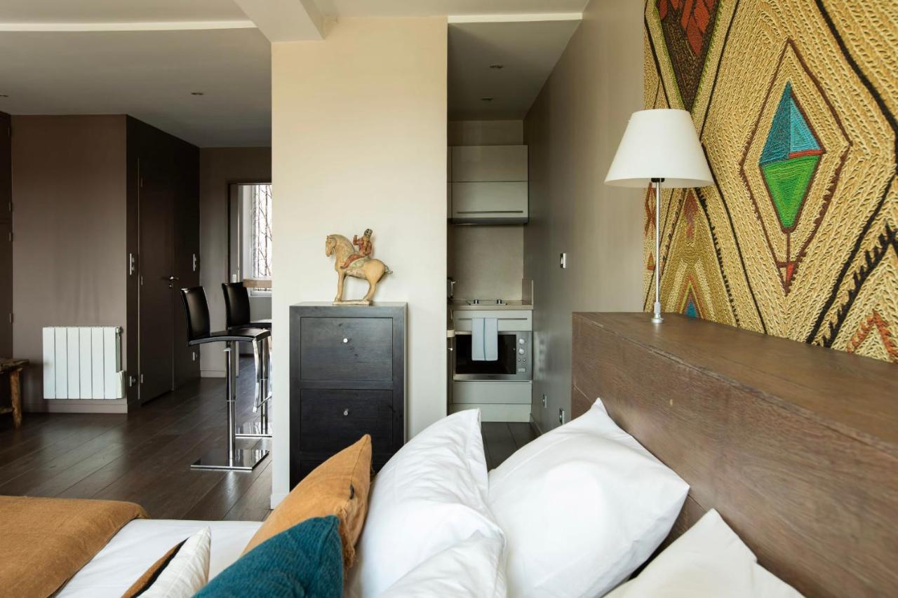 La Villa Fleury-Apparthotel De Standing- L'Ivoire Raffinee Et Neoclassique ลิมอจส์ ภายนอก รูปภาพ
